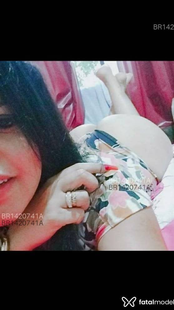 Acompanhante mulher com cabelo castanho de olhos castanhos em Mundo Novo - Marieh