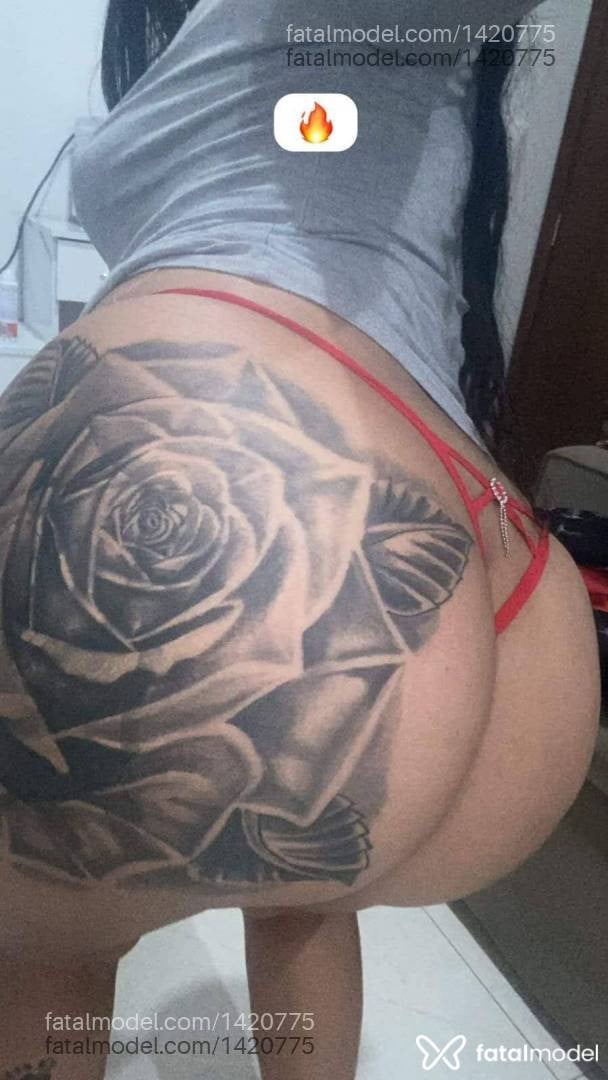Acompanhante mulher morena (o) de olhos pretos em Lagoa da Prata - Yndia
