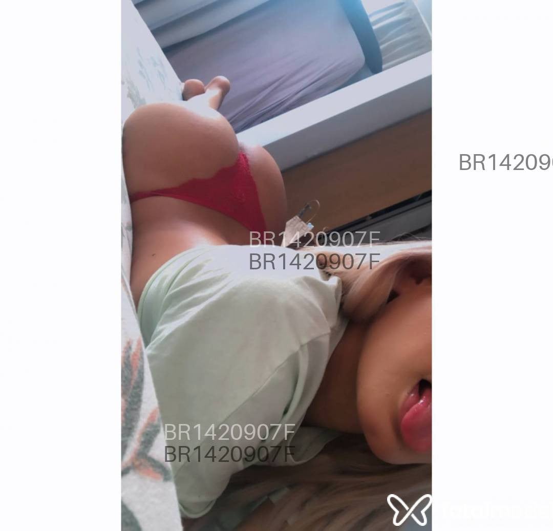 Acompanhante mulher loira (o) de olhos pretos em Araçatuba - Renatta Lopes