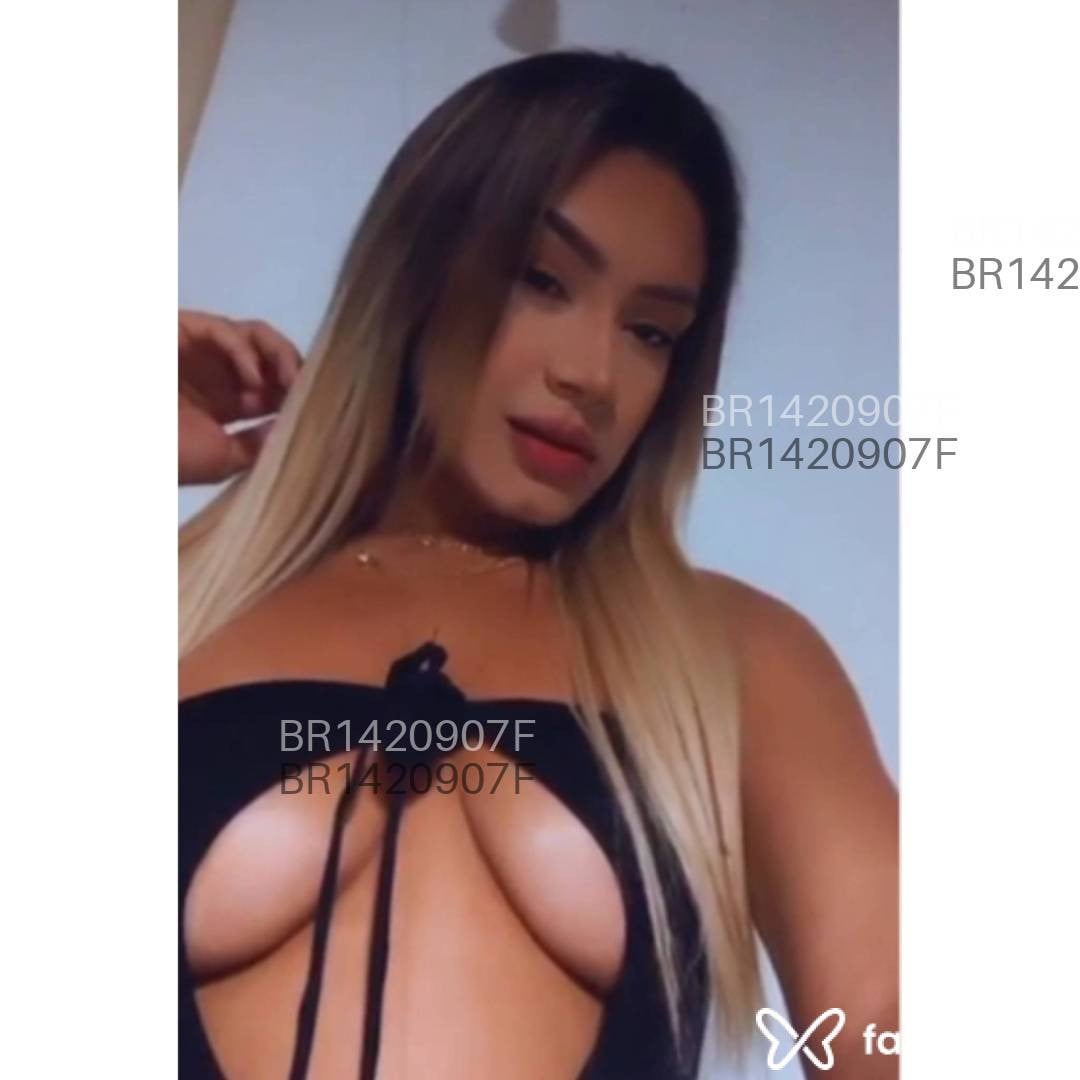 Acompanhante mulher loira (o) de olhos pretos em Araçatuba - Renatta Lopes
