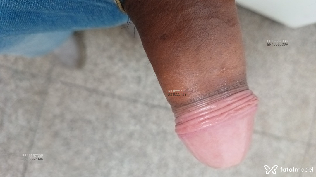 Acompanhante homem sem cabelo de olhos castanhos em Londrina - Ricardo Ribeiro