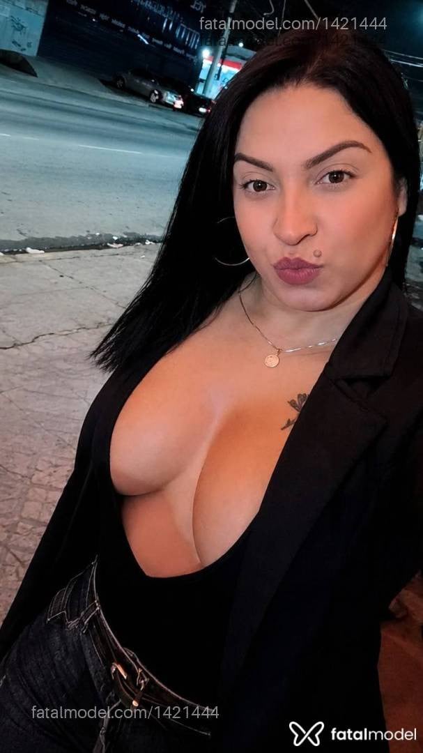 Acompanhante mulher morena (o) de olhos mel em Petrópolis - Isis