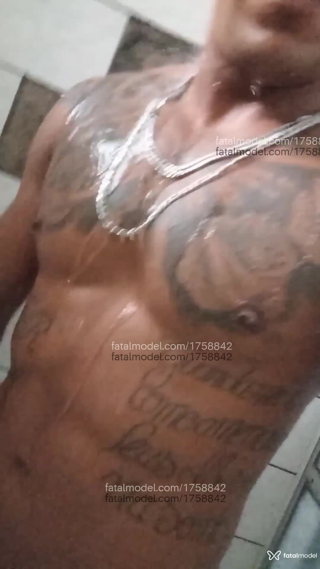 Acompanhante homem morena (o) de olhos castanhos em Ubatuba - Walison Fernandes 
