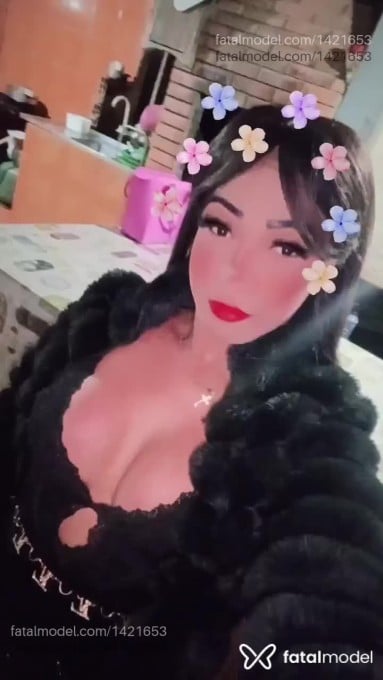 Acompanhante travesti morena (o) de olhos mel em Primavera do Leste - Marianny