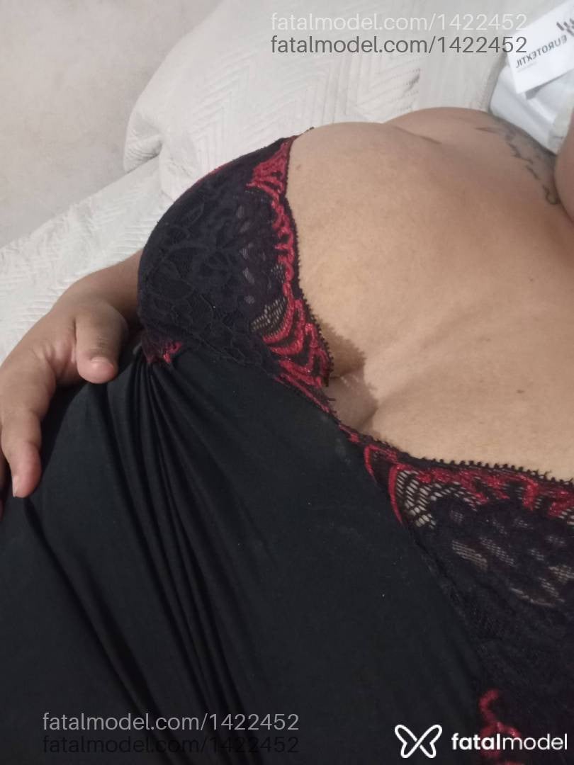 Acompanhante mulher com cabelo castanho de olhos castanhos em Rio Verde - Polliana