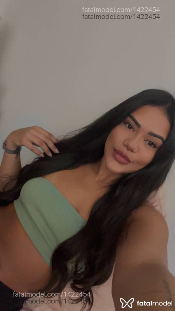Acompanhante mulher morena (o) de olhos castanhos em Cabo Frio - ísis