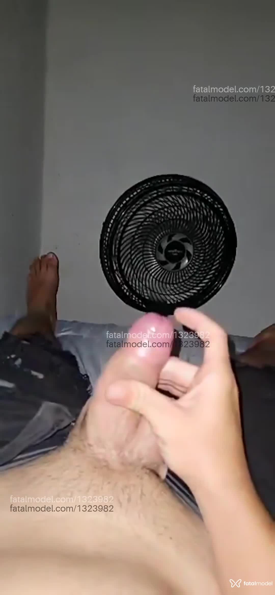 Acompanhante homem com cabelo castanho de olhos castanhos em Aragarças Acompanhante homem com cabelo castanho de olhos castanhos em Aragarças - Junior