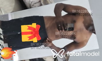 Acompanhante homem morena (o) de olhos castanhos em Vila Valério - Ricardo