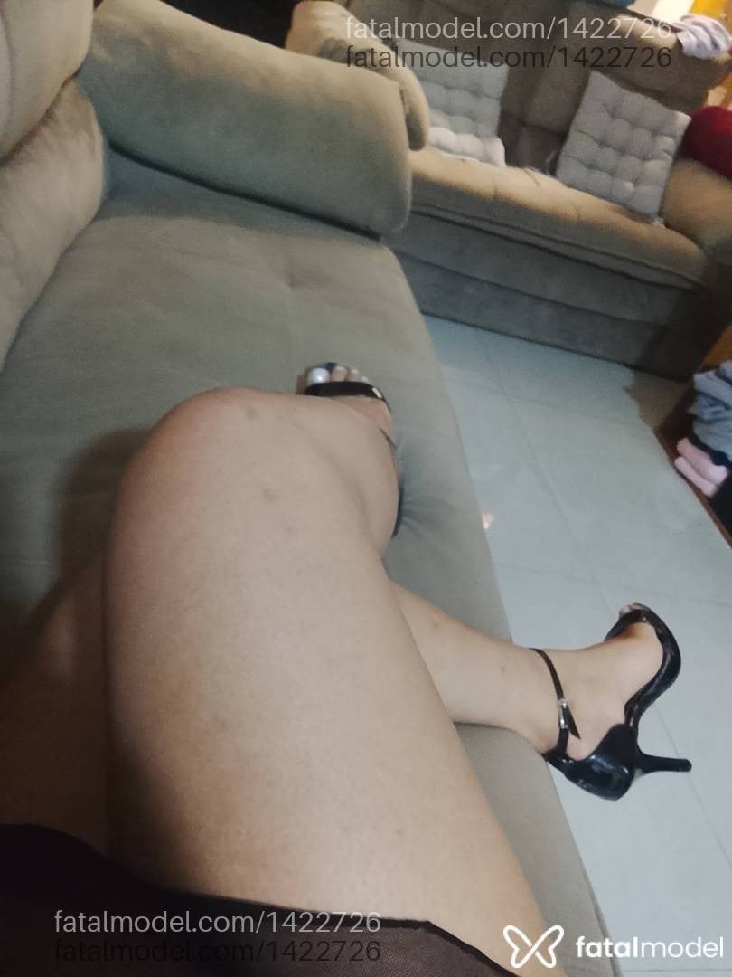 Acompanhante mulher morena (o) de olhos castanhos - Beatriz Duarte