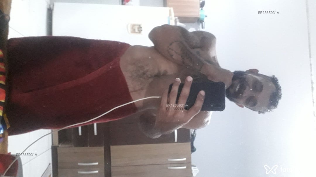 Acompanhante homem morena (o) de olhos pretos em Araquari - Lucas lima