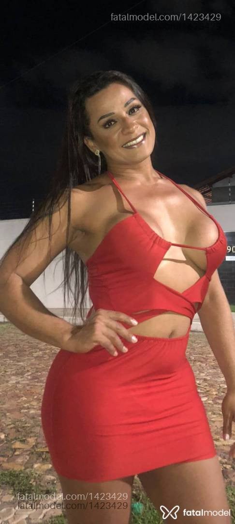Acompanhante travesti com cabelo castanho de olhos castanhos em Apiúna - Perola