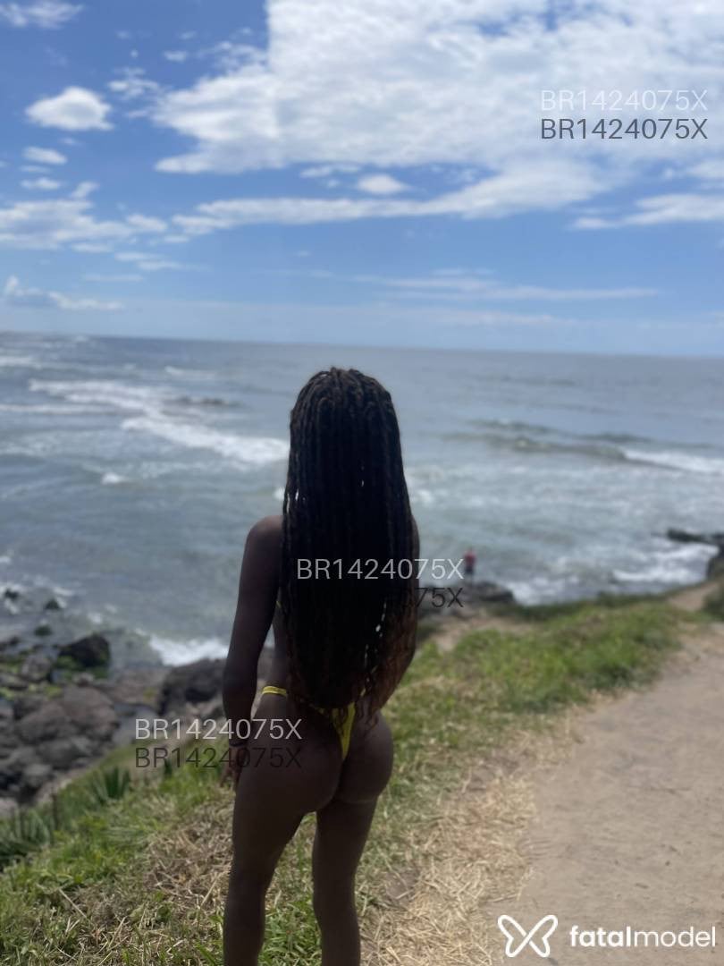Acompanhante travesti com cabelo castanho de olhos castanhos - Rafinha