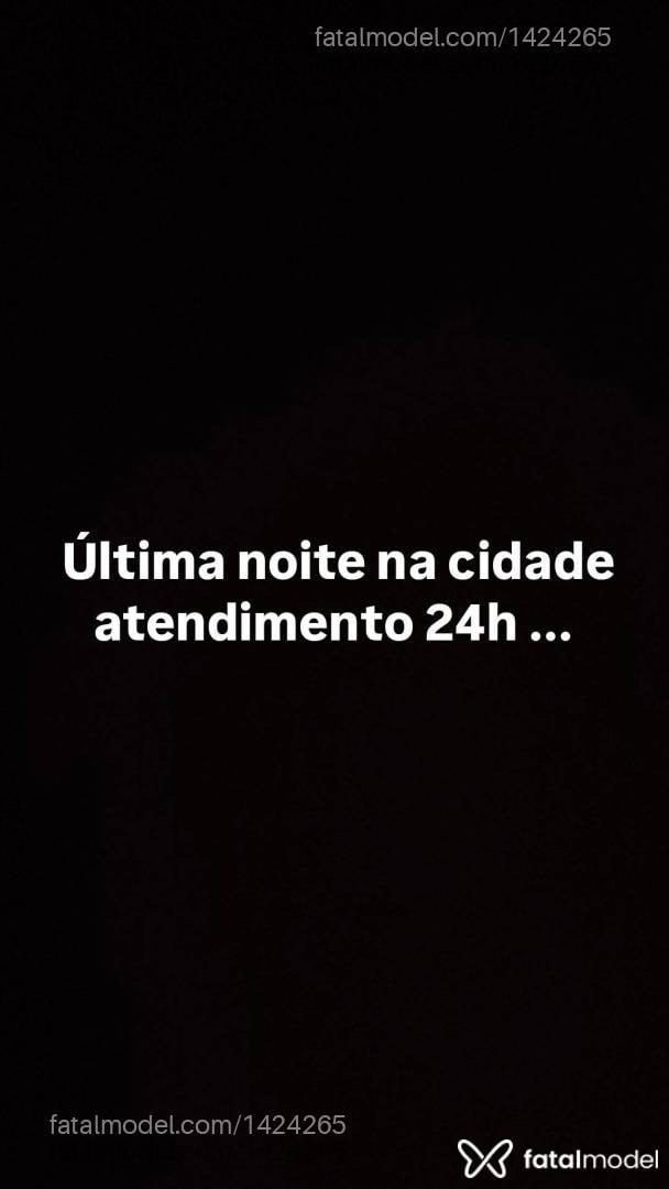Acompanhante mulher morena (o) de olhos castanhos - Laura Bitencount