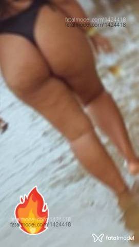 Acompanhante mulher com cabelo castanho de olhos castanhos - Malu Guedes