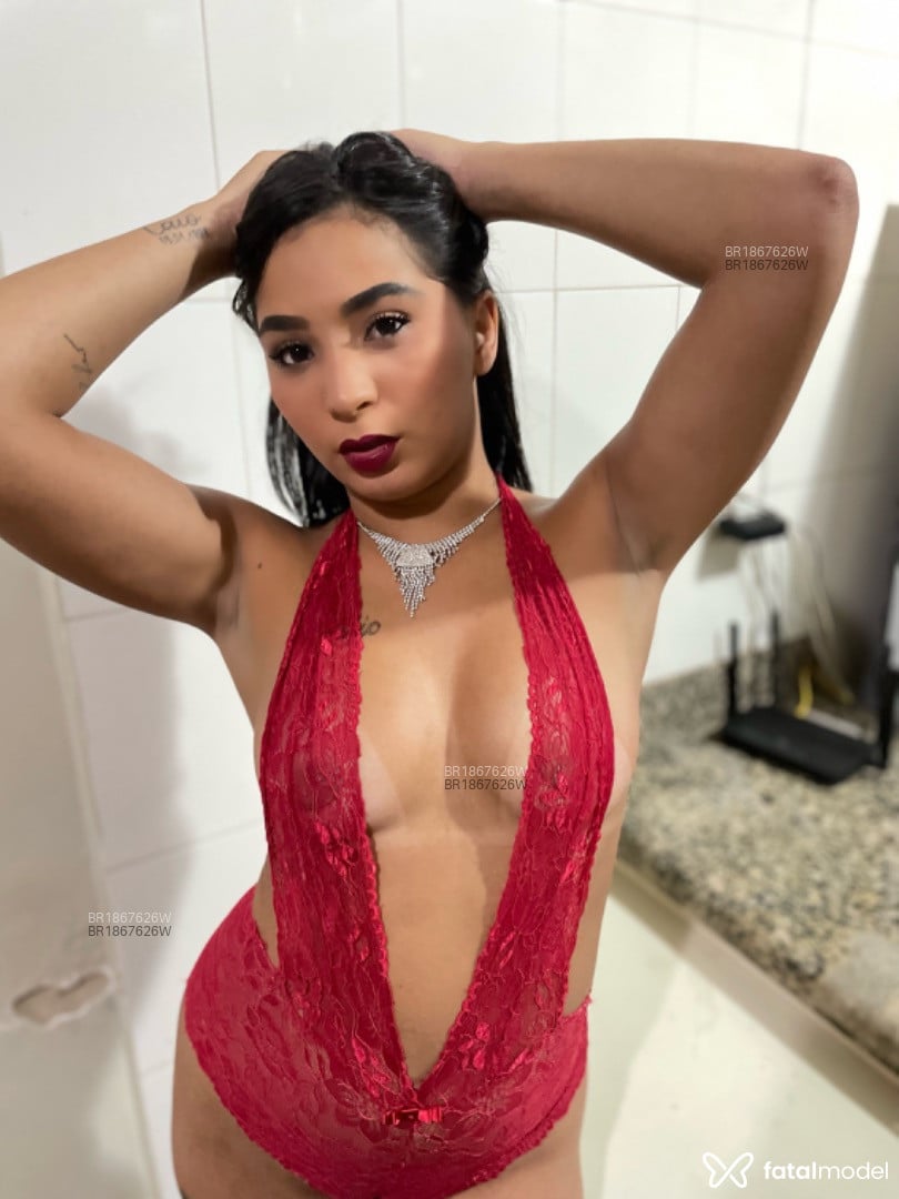 Acompanhante mulher morena (o) de olhos pretos em Uberaba - Pandora