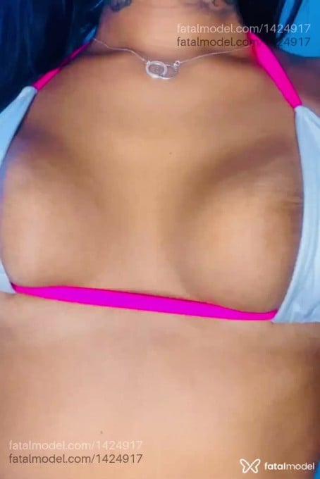 Acompanhante mulher morena (o) de olhos castanhos - Jessica