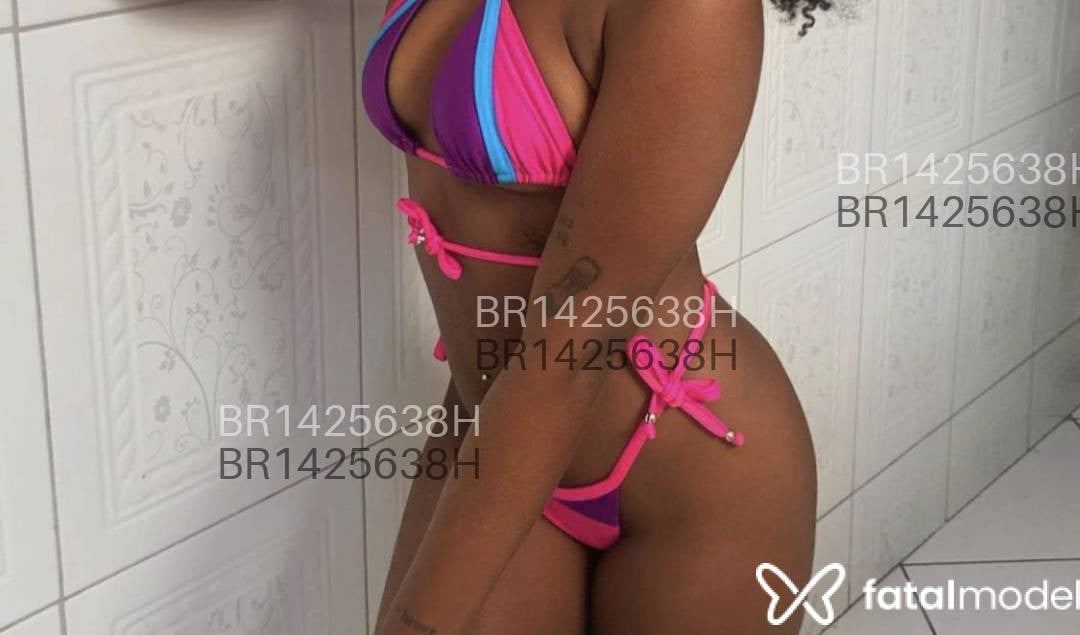 Acompanhante mulher morena (o) de olhos castanhos em Rio de Janeiro - Leonarda