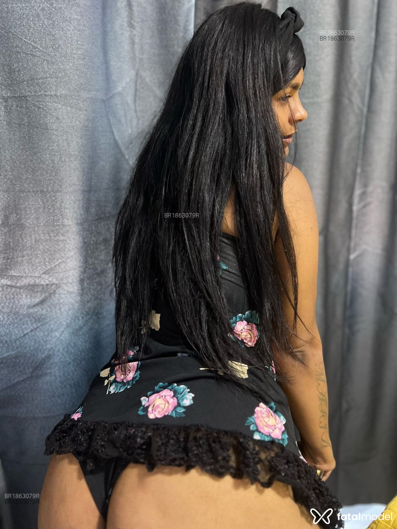 Acompanhante mulher morena (o) de olhos pretos em Recife - Raissa