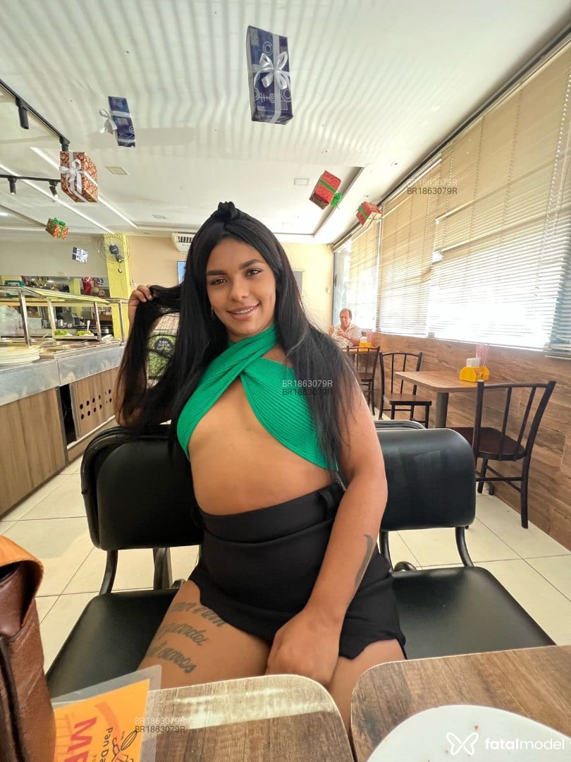 Acompanhante mulher morena (o) de olhos pretos em Recife - Raissa