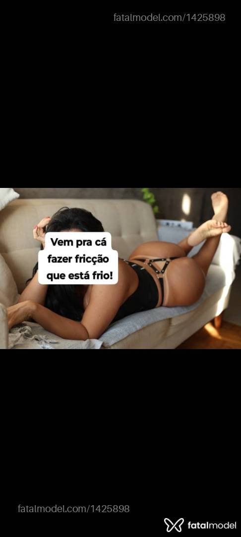 Acompanhante mulher morena (o) de olhos castanhos - Giovana Risk Acompanhante mulher morena (o) de olhos castanhos - Giovana Risk