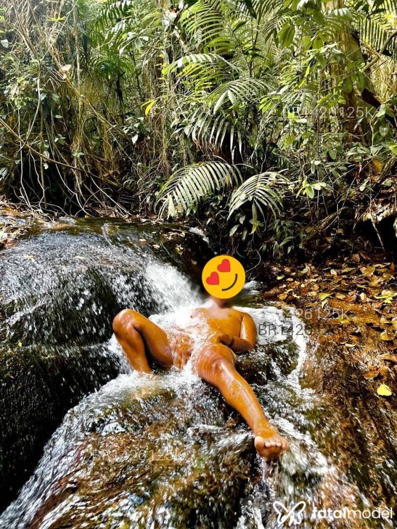 Acompanhante mulher trans morena (o) de olhos castanhos em Cruz das Almas - Evangelista