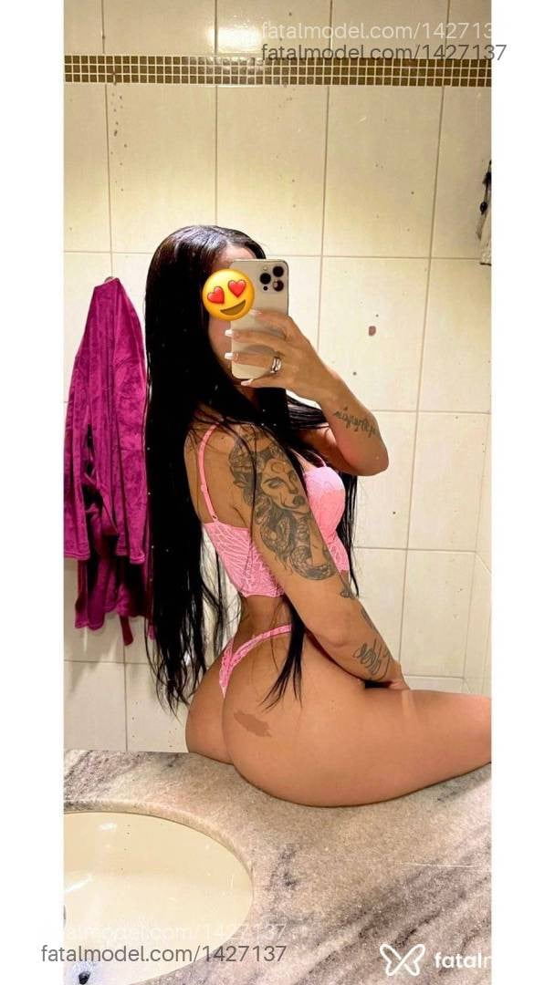 Acompanhante mulher morena (o) de olhos castanhos - Julinha