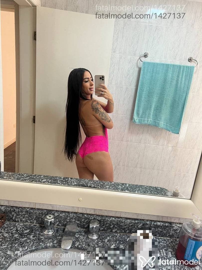 Acompanhante mulher morena (o) de olhos castanhos - Thaís Gouveia