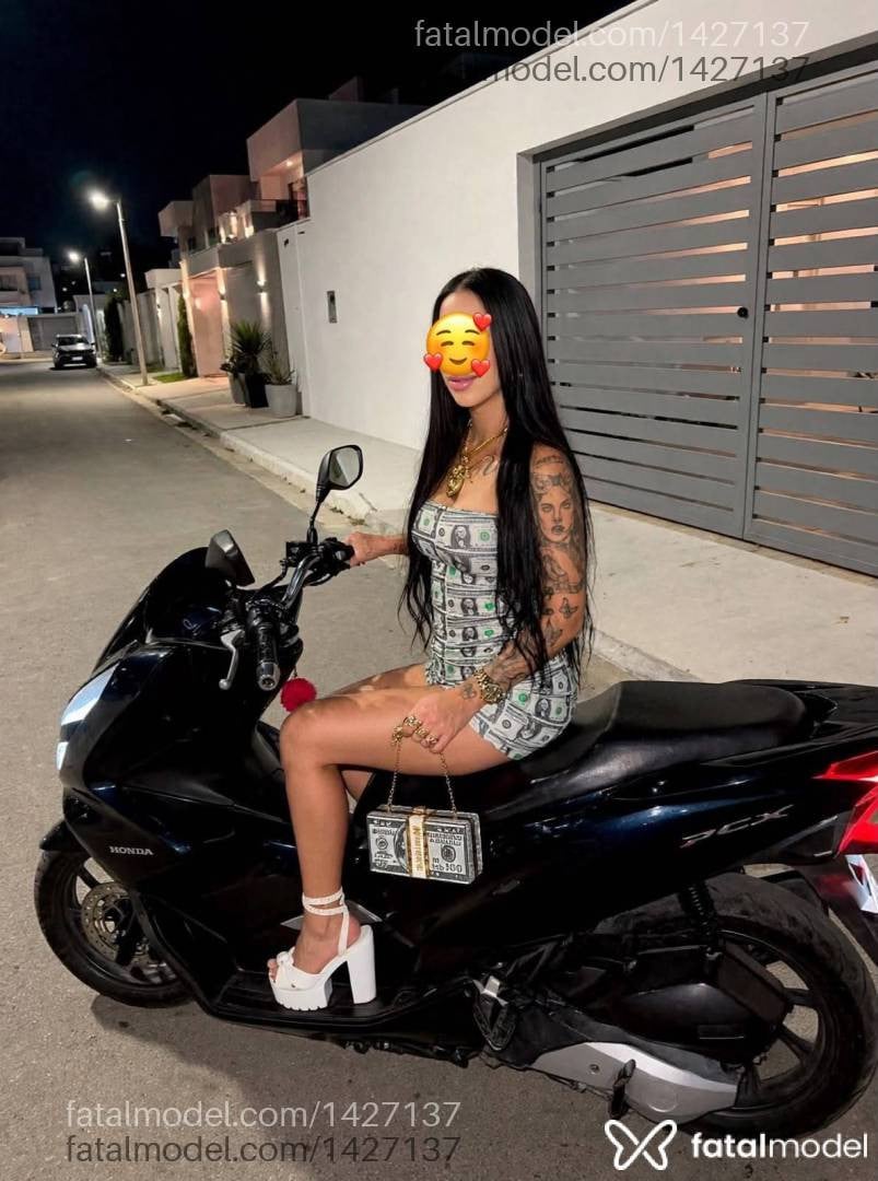 Acompanhante mulher morena (o) de olhos castanhos - Thaís Gouveia