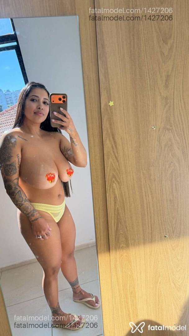Acompanhante mulher morena (o) de olhos castanhos em Frederico Westphalen - Bruninha Barbosa