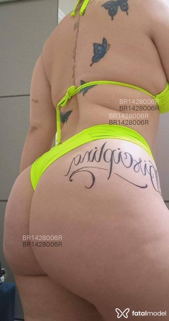 Acompanhante mulher loira (o) de olhos azuis em Praia Grande - Beatriz Zatti