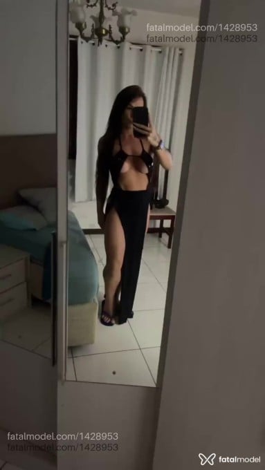 Acompanhante travesti morena (o) de olhos verdes em Capão da Canoa Acompanhante travesti morena (o) de olhos verdes em Capão da Canoa - Jennifer Prado