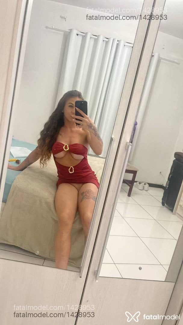 Acompanhante travesti morena (o) de olhos verdes em Capão da Canoa Acompanhante travesti morena (o) de olhos verdes em Capão da Canoa - Jennifer Prado