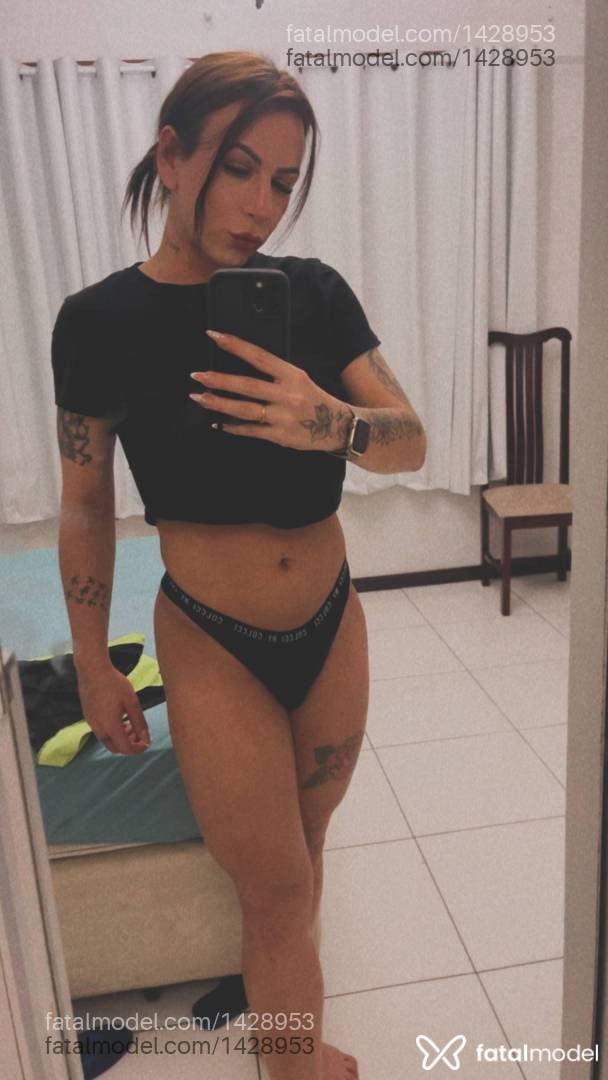 Acompanhante travesti morena (o) de olhos verdes em Novo Hamburgo - Jennifer Prado
