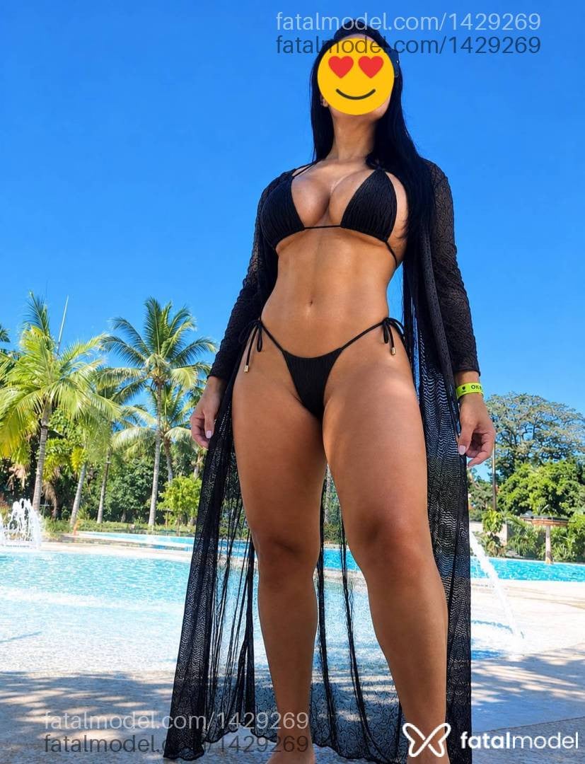 Acompanhante mulher morena (o) de olhos castanhos - Munick Rosa