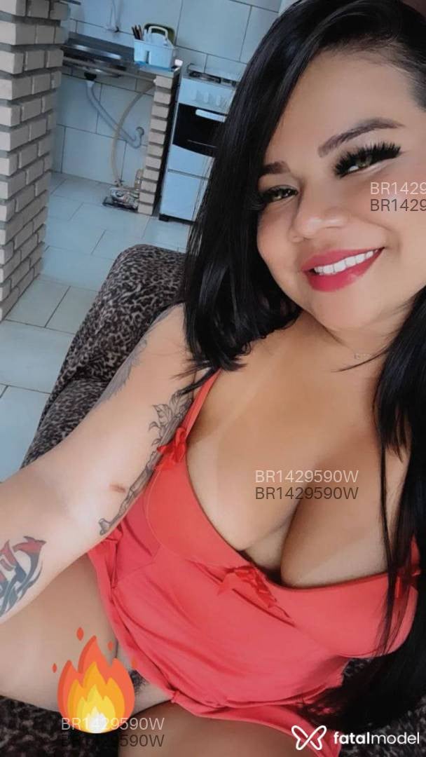 Acompanhante mulher com cabelo castanho de olhos castanhos em Uberlândia - Ciane Rodríguez