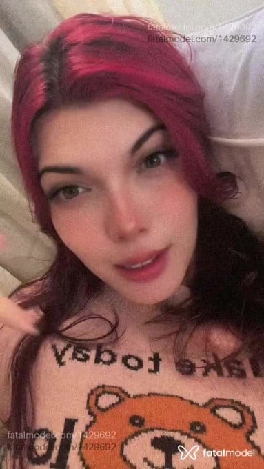 Acompanhante mulher com cabelo castanho de olhos castanhos em Paragominas - Mirella Santiago