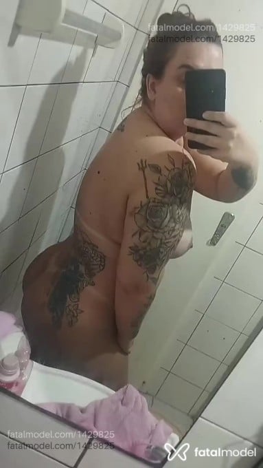Acompanhante mulher ruiva (o) de olhos mel em Porto Alegre - Gaby Reis