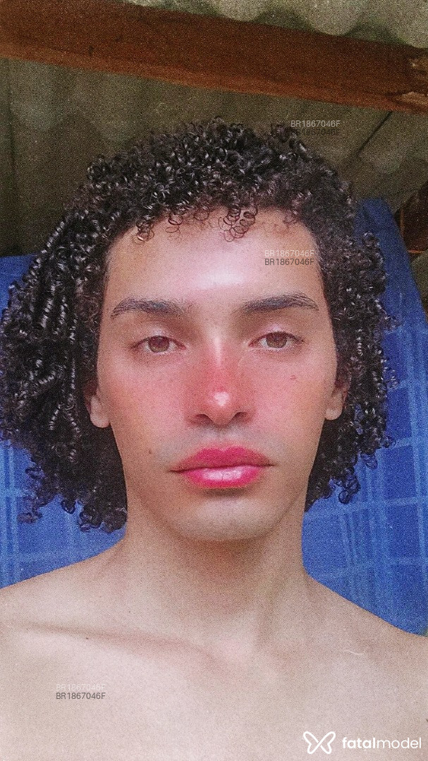 Acompanhante homem com cabelo castanho de olhos castanhos em São Paulo - Marcos Henrique