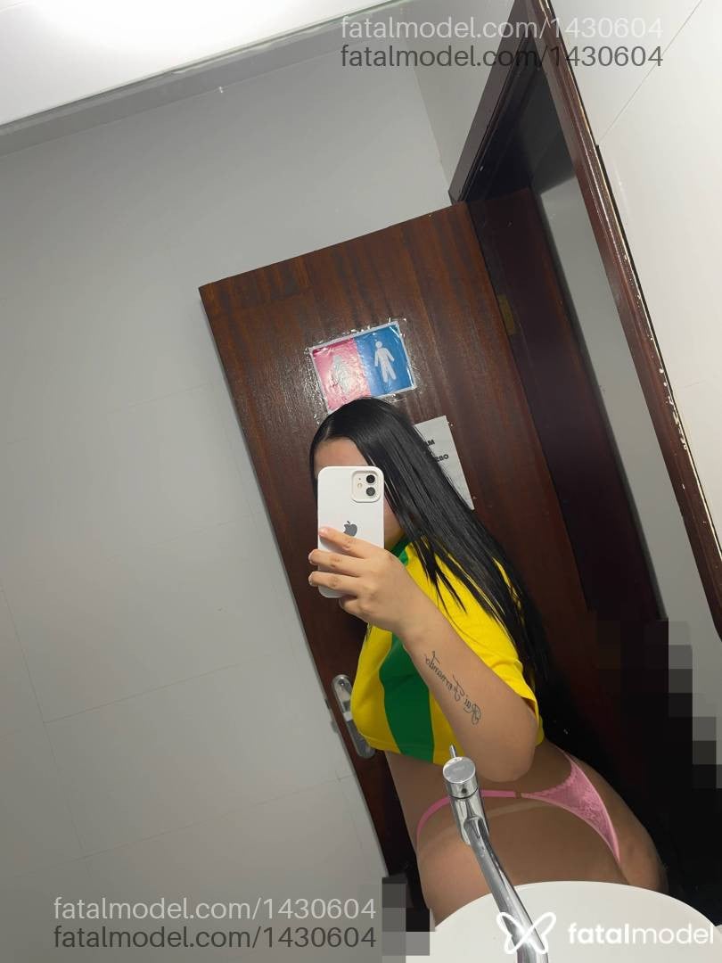 Acompanhante mulher morena (o) de olhos castanhos em Juiz de Fora - Luiza Ferrari