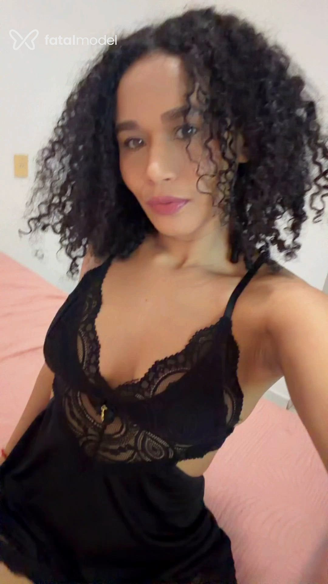 Acompanhante mulher com cabelo castanho de olhos mel em Lucas do Rio Verde Acompanhante mulher com cabelo castanho de olhos mel em Lucas do Rio Verde - Fernanda