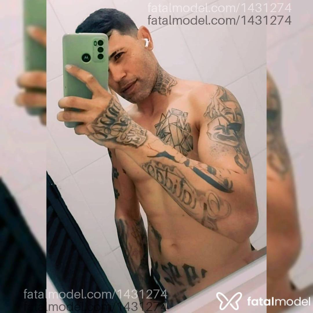 Acompanhante homem morena (o) de olhos verdes em São Paulo Acompanhante homem morena (o) de olhos verdes em São Paulo - Bryan Miguel