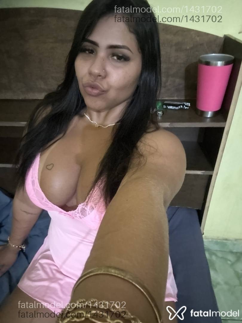 Acompanhante mulher morena (o) de olhos mel - Nicole