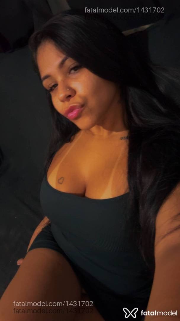 Acompanhante mulher morena (o) de olhos mel - Nicole
