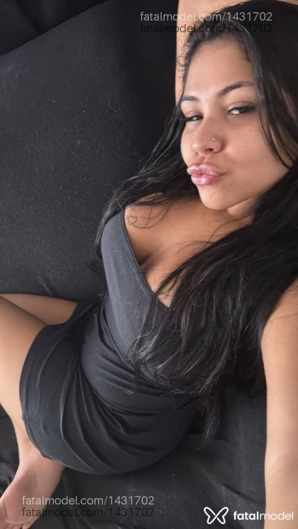 Acompanhante mulher morena (o) de olhos mel - Nicole