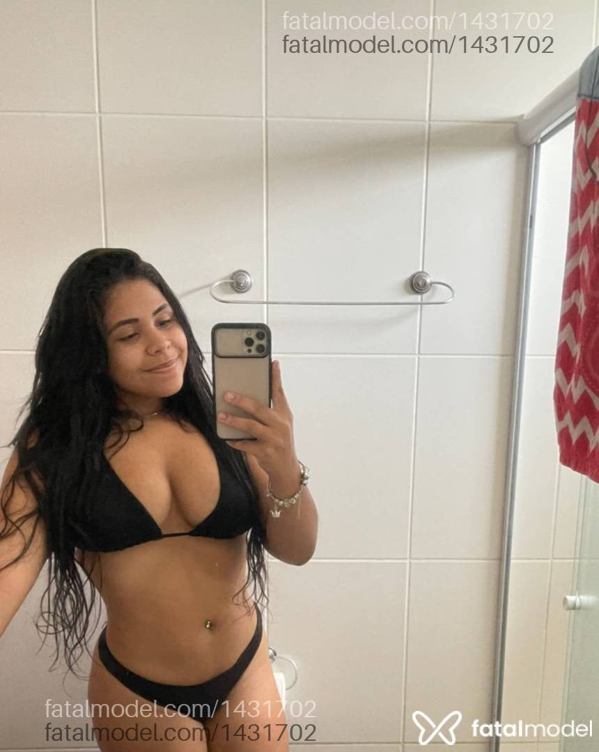 Acompanhante mulher morena (o) de olhos mel em Caratinga - Nicole