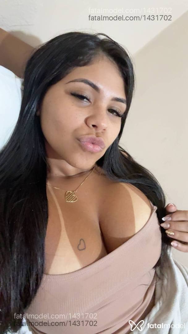 Acompanhante mulher morena (o) de olhos mel em Caratinga - Nicole
