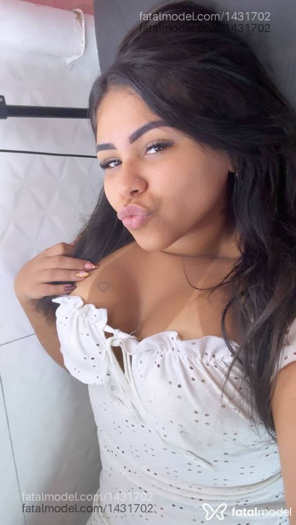 Acompanhante mulher morena (o) de olhos mel - Nicole