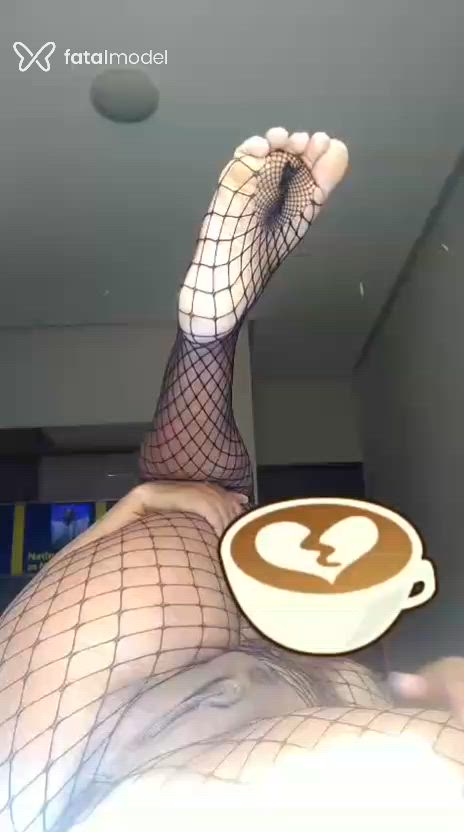 Acompanhante mulher morena (o) de olhos castanhos - Maluzinha