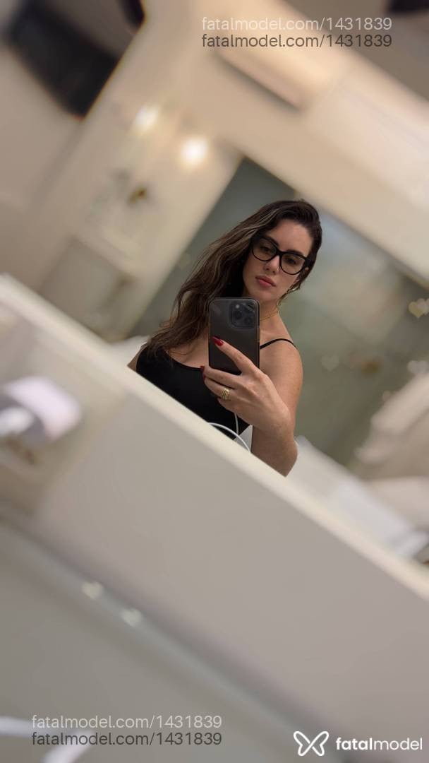 bia-schneider-1431839 acompanhante em Porto Alegre — foto 6
