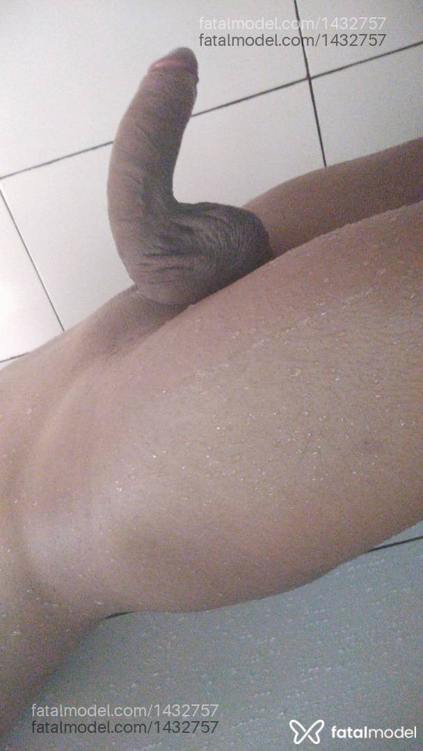 Acompanhante mulher trans com cabelo castanho de olhos castanhos em Birigui - Maite Lourenço